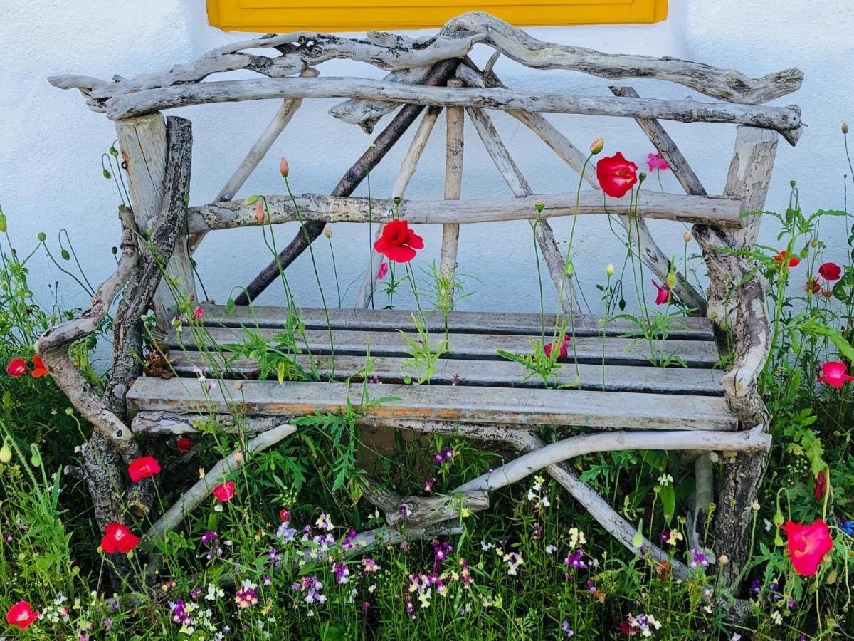 Thistle Thatch Cottage And Hot Tub - Mourne Mountains Newcastle  Bagian luar foto